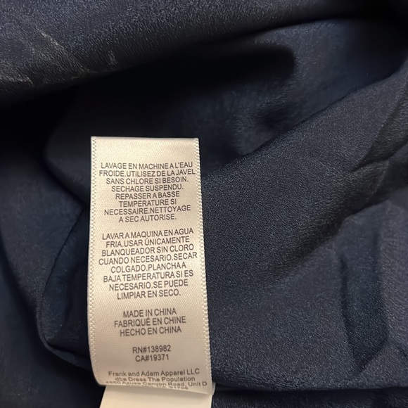 Dress the Population Corey V-Neck Cap Sleeve Lace Hem Dress - Picture 11 of 15